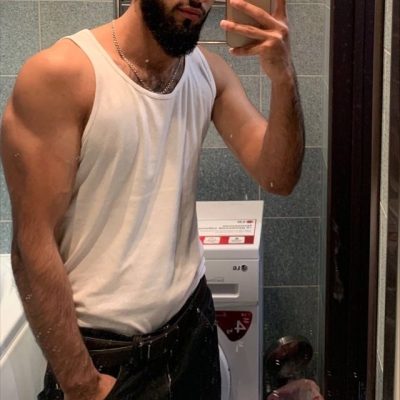 Парень Халид